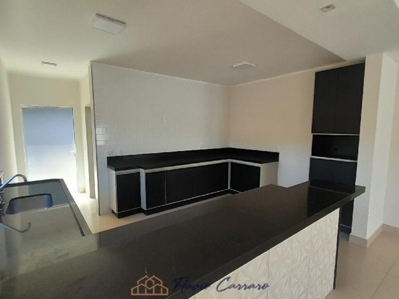 CASA PRÓXIMO AO CENTRO
