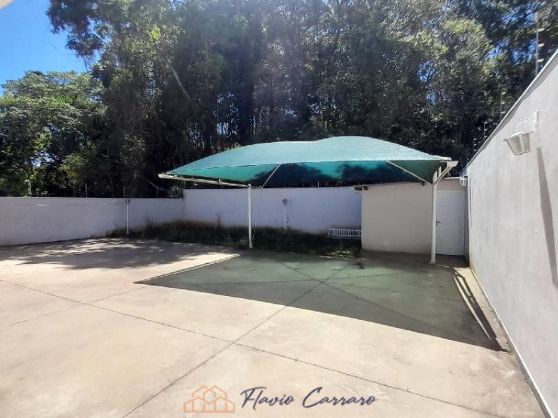 CASA PRÓXIMO AO CENTRO