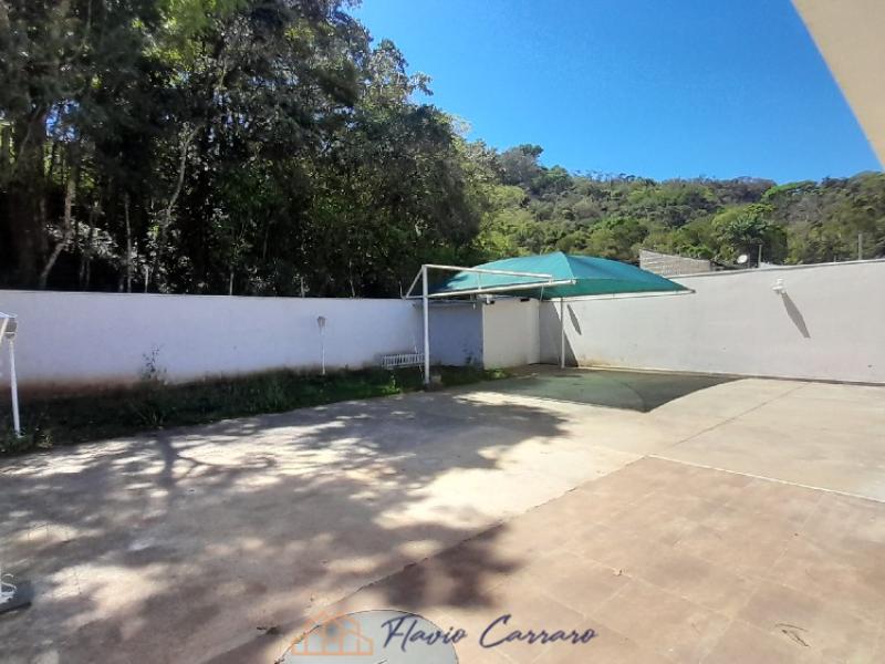 CASA PRÓXIMO AO CENTRO