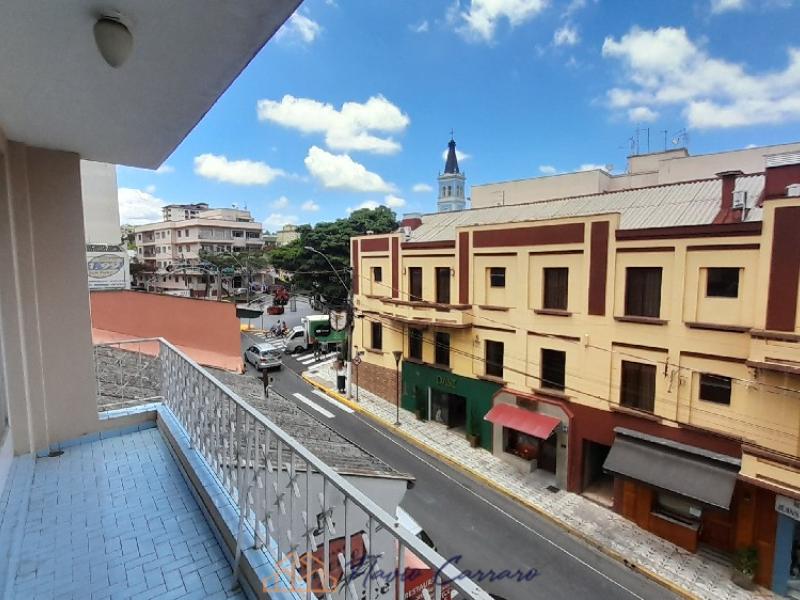 APARTAMENTO CENTRO