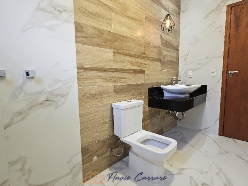 CASA PRÓXIMO AO CENTRO
