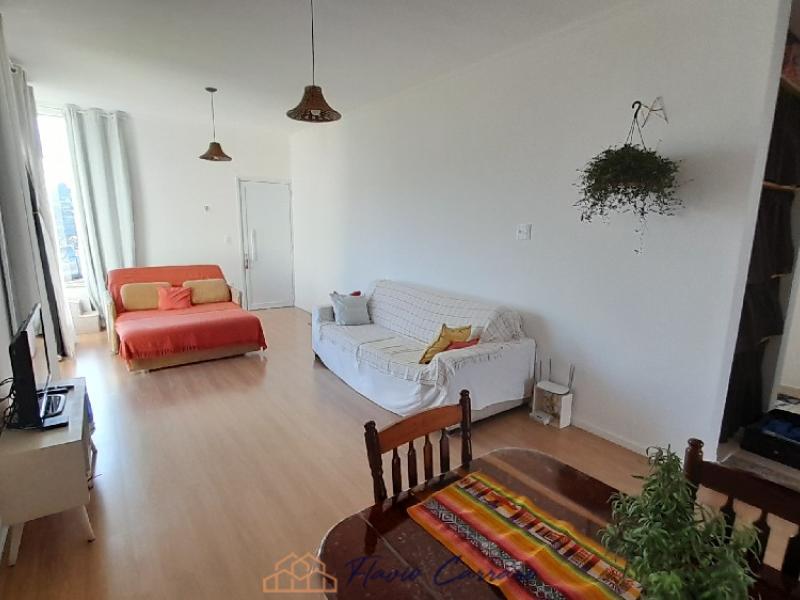 CASA PRÓXIMO AO CENTRO