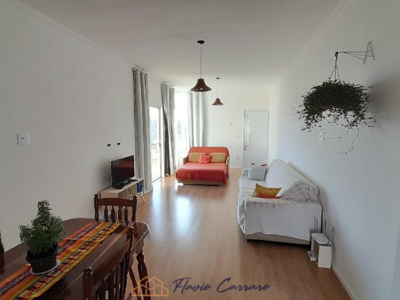 CASA PRÓXIMO AO CENTRO