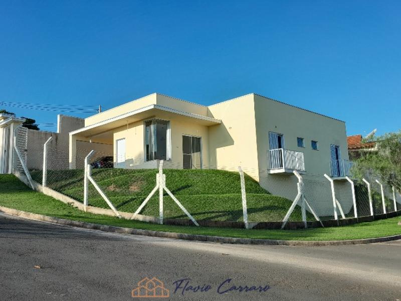 CASA PRÓXIMO AO CENTRO