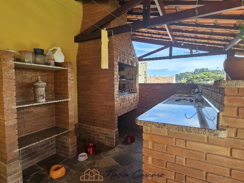 CASA EM BAIRRO RESIDENCIAL