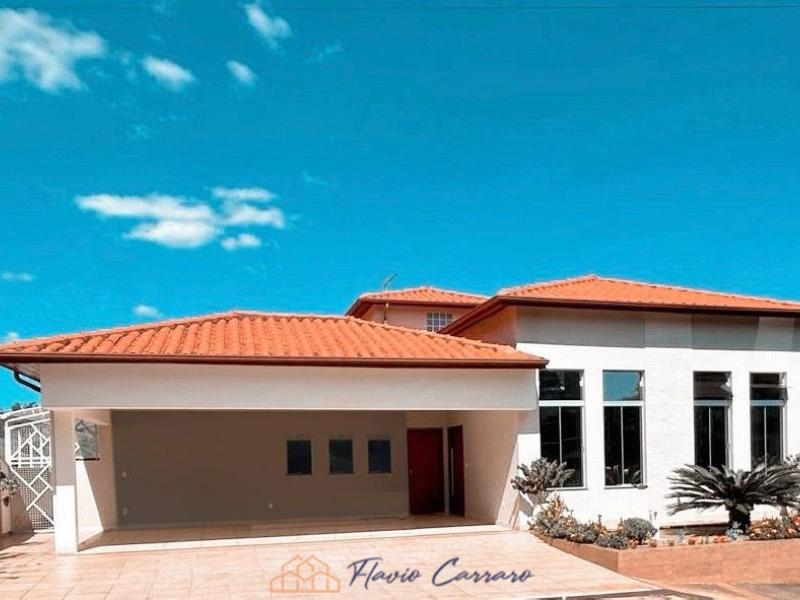 CASA CONDOMINIO FECHACO