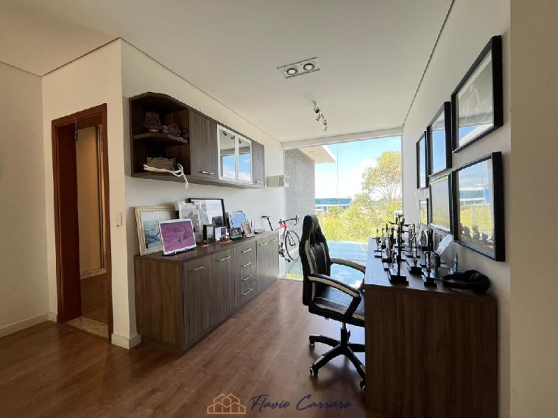 CASA CONDOMINIO FECHADO
