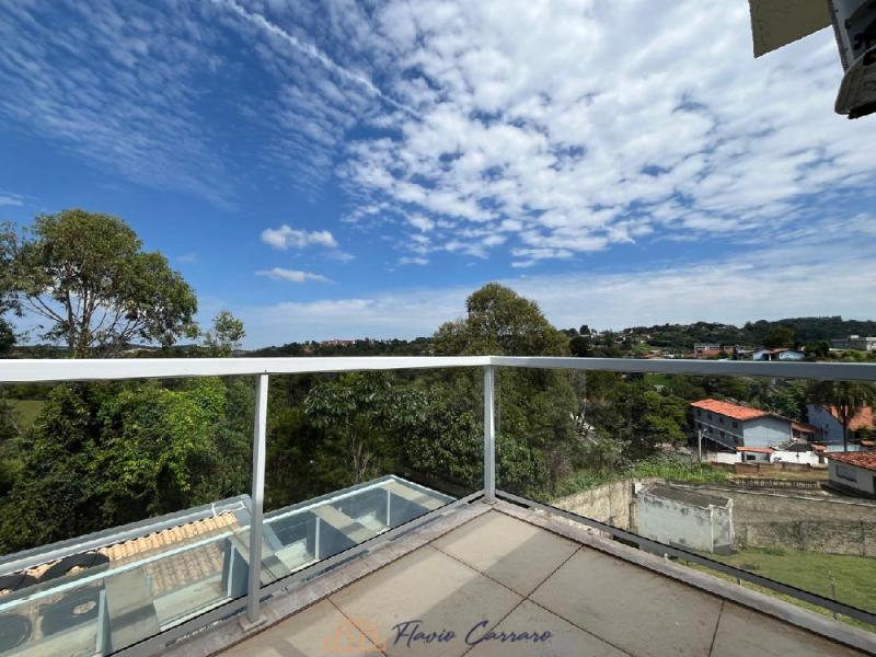 CASA CONDOMINIO FECHADO