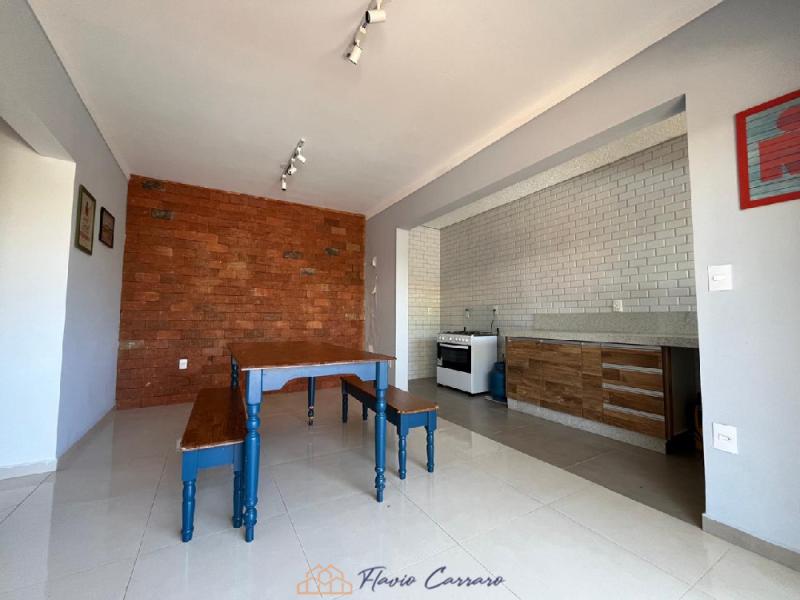 CASA CONDOMINIO FECHADO