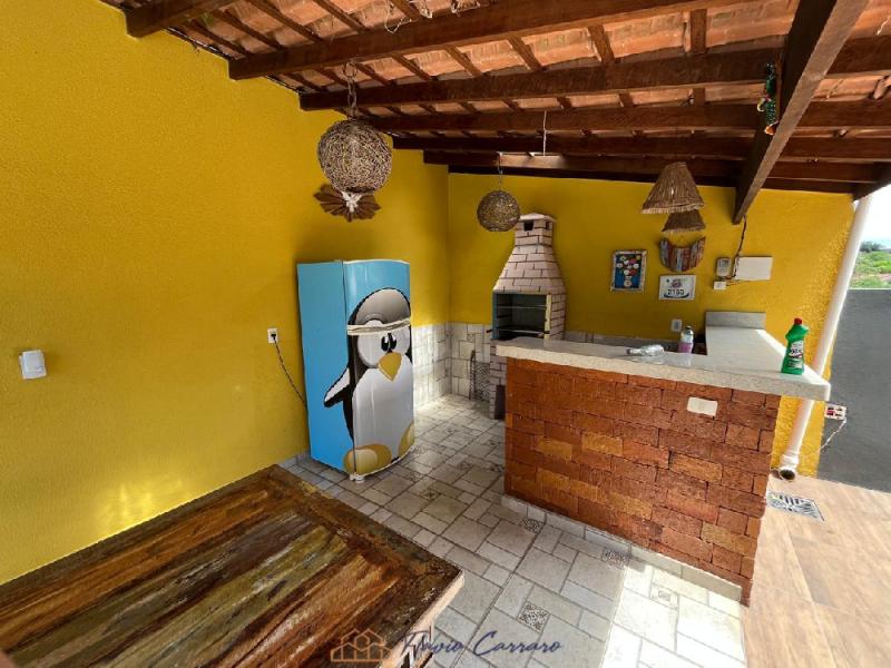 CASA CONDOMINIO FECHADO