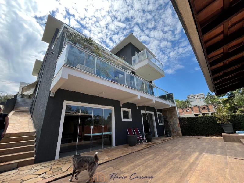 CASA CONDOMINIO FECHADO