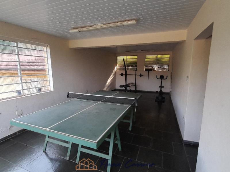 CASA EM CONDOMINIO FECHADO