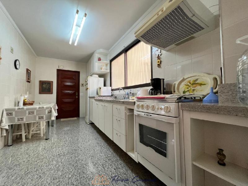 APARTAMENTO PRÓXIMO AO CENTRO
