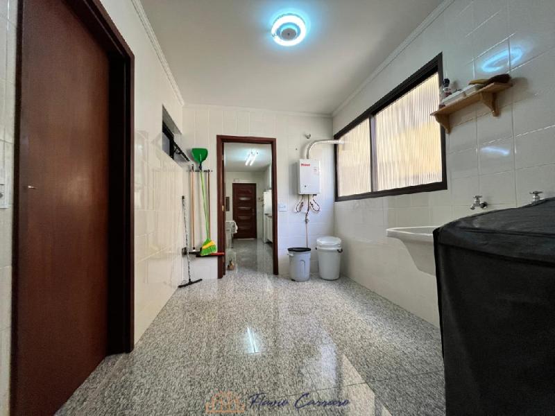 APARTAMENTO PRÓXIMO AO CENTRO