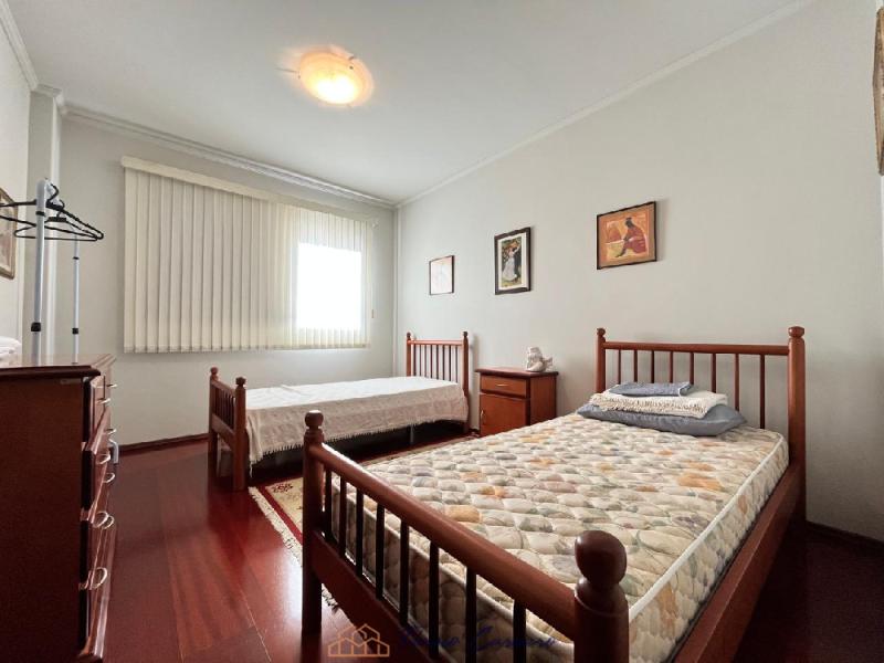 APARTAMENTO PRÓXIMO AO CENTRO