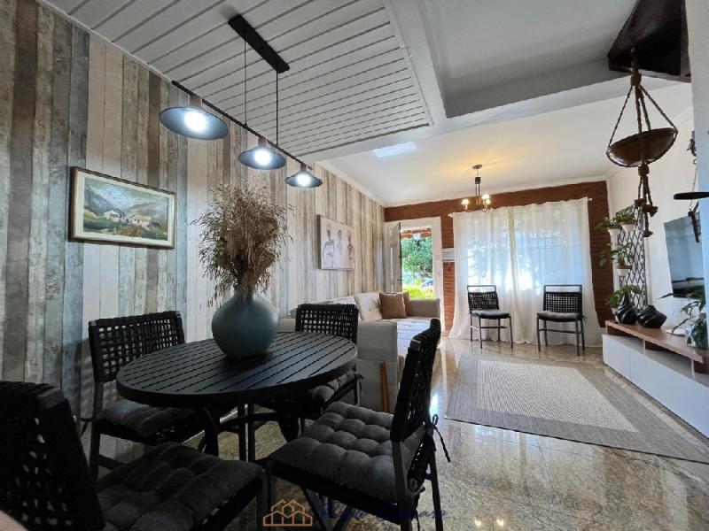 CASA CONDOMINIO FECHACO