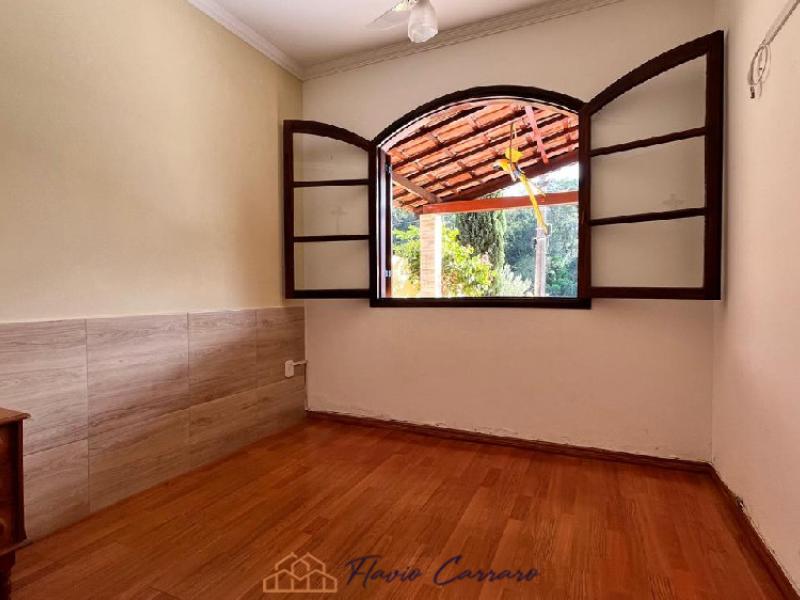 APARTAMENTO PRÓXIMO AO CENTRO