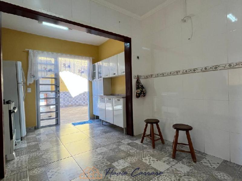 APARTAMENTO PRÓXIMO AO CENTRO