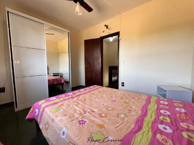 CASA CONDOMINIO FECHACO