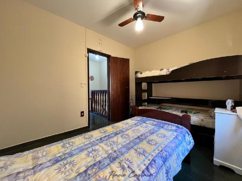 CASA CONDOMINIO FECHACO