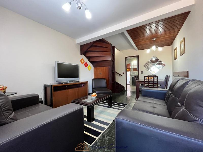 CASA CONDOMINIO FECHACO