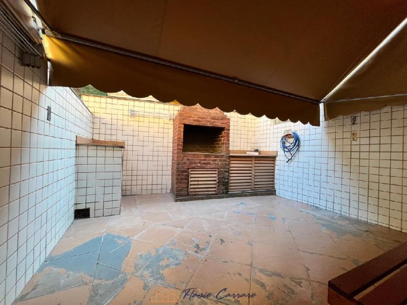 CASA CONDOMINIO FECHACO