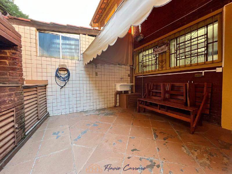 CASA CONDOMINIO FECHACO