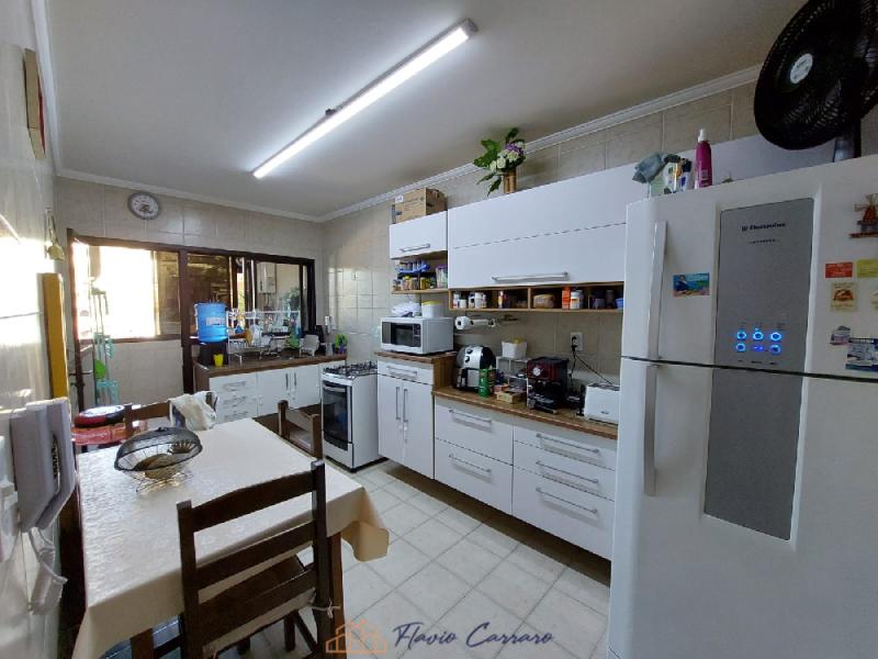 APARTAMENTO PRÓXIMO AO CENTRO