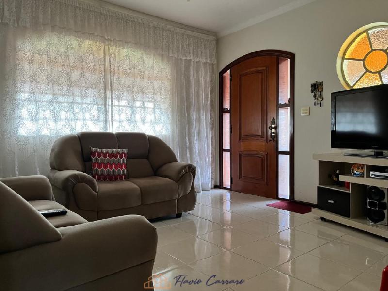 APARTAMENTO PRÓXIMO AO CENTRO