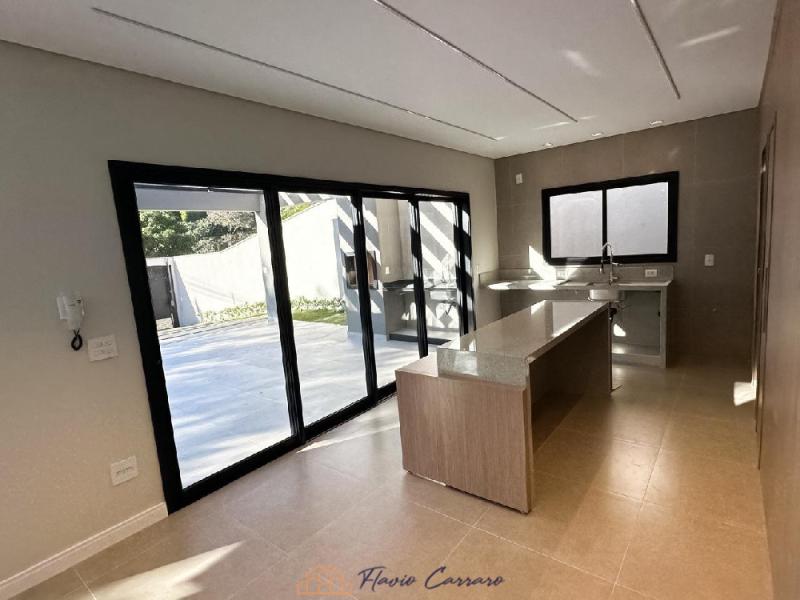 CASA EM BAIRRO RESIDENCIAL