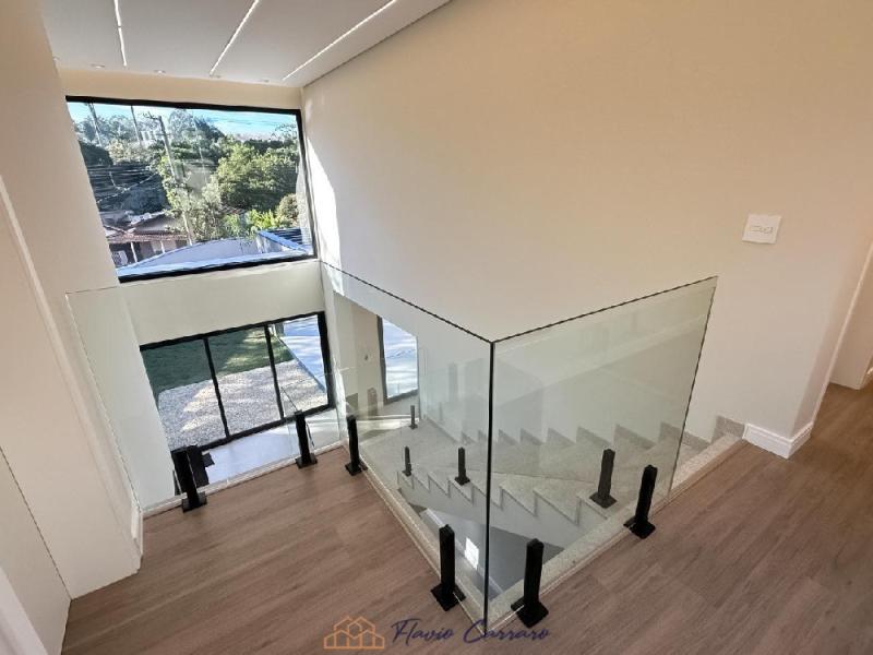 CASA EM BAIRRO RESIDENCIAL