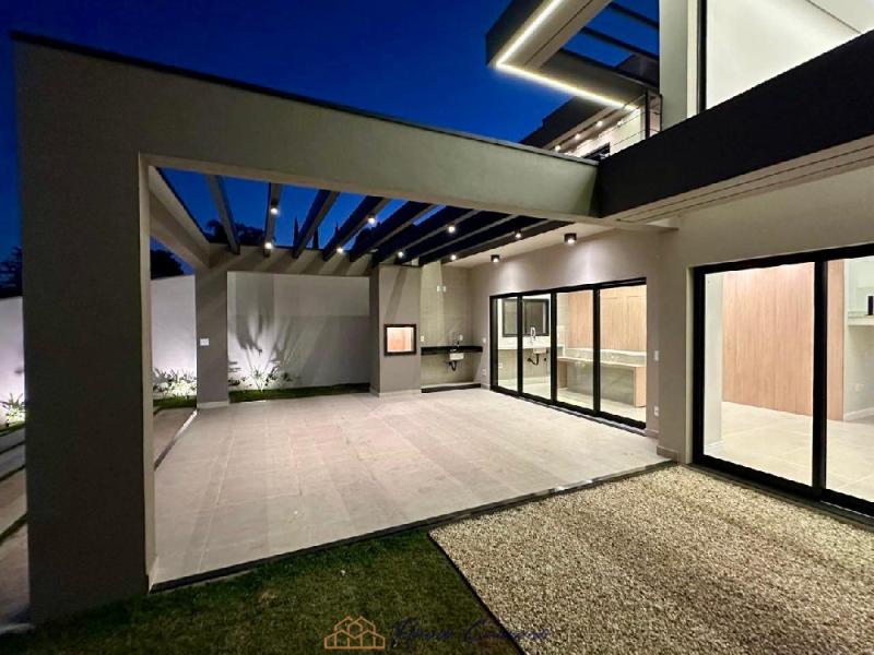 CASA EM BAIRRO RESIDENCIAL