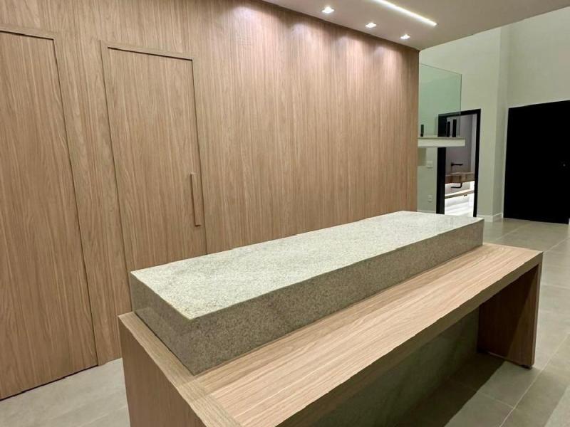 CASA EM BAIRRO RESIDENCIAL