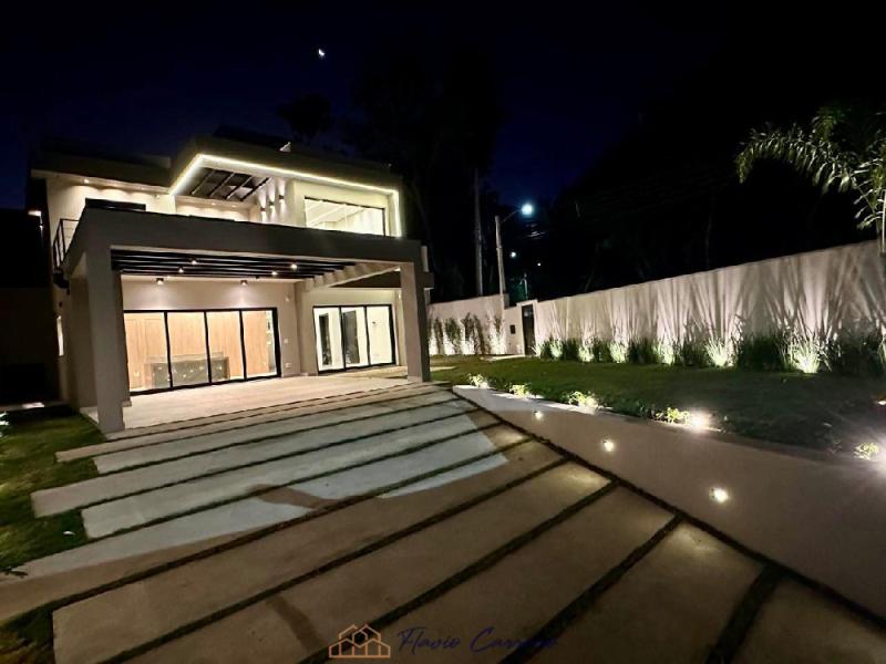 CASA EM BAIRRO RESIDENCIAL