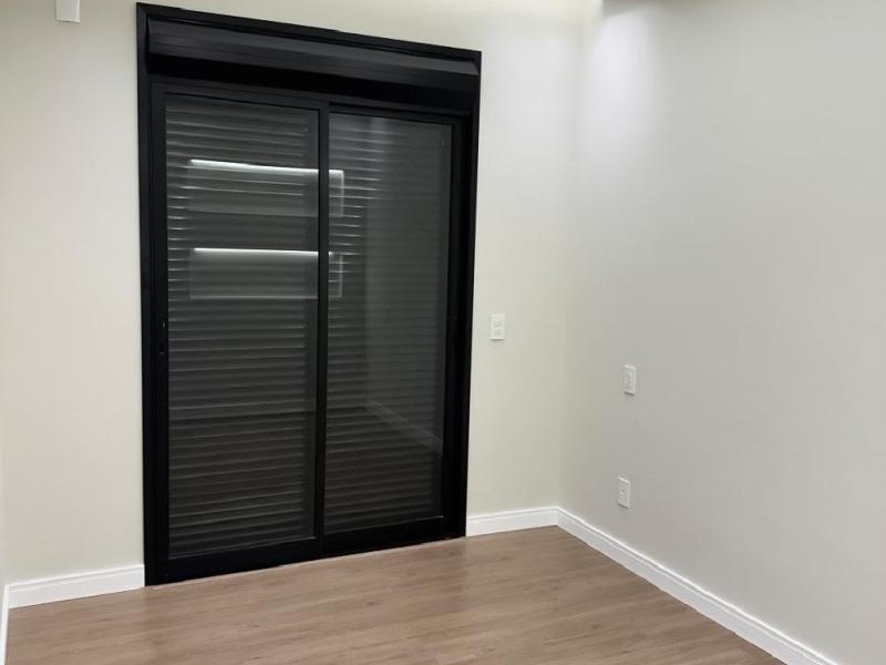 CASA EM BAIRRO RESIDENCIAL