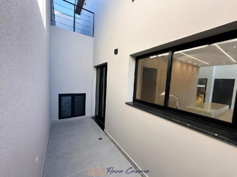 CASA EM BAIRRO RESIDENCIAL