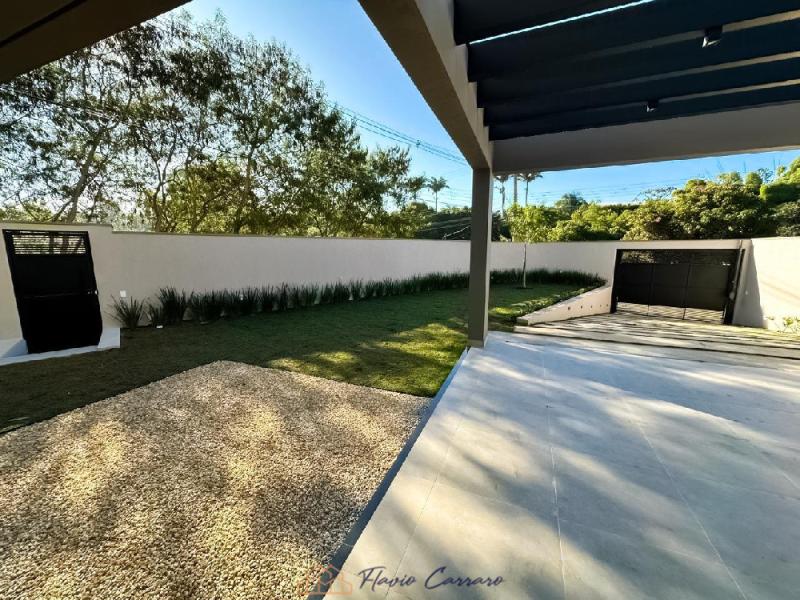 CASA EM BAIRRO RESIDENCIAL