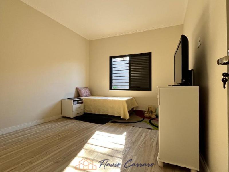 CASA PRÓXIMO AO CENTRO