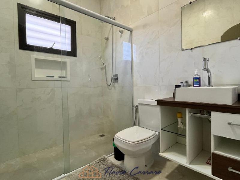 CASA PRÓXIMO AO CENTRO