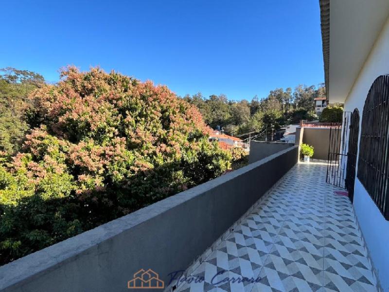 CASA PRÓXIMO AO CENTRO