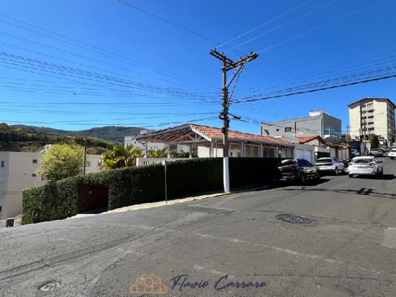 APARTAMENTO PRÓXIMO AO CENTRO