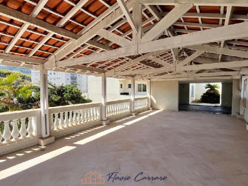 APARTAMENTO PRÓXIMO AO CENTRO