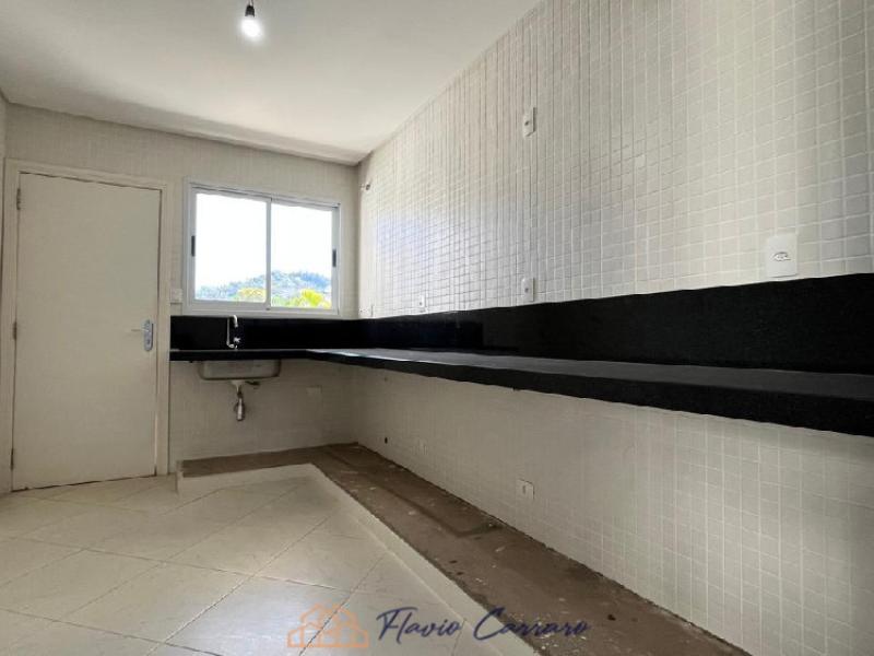 APARTAMENTO PRÓXIMO AO CENTRO