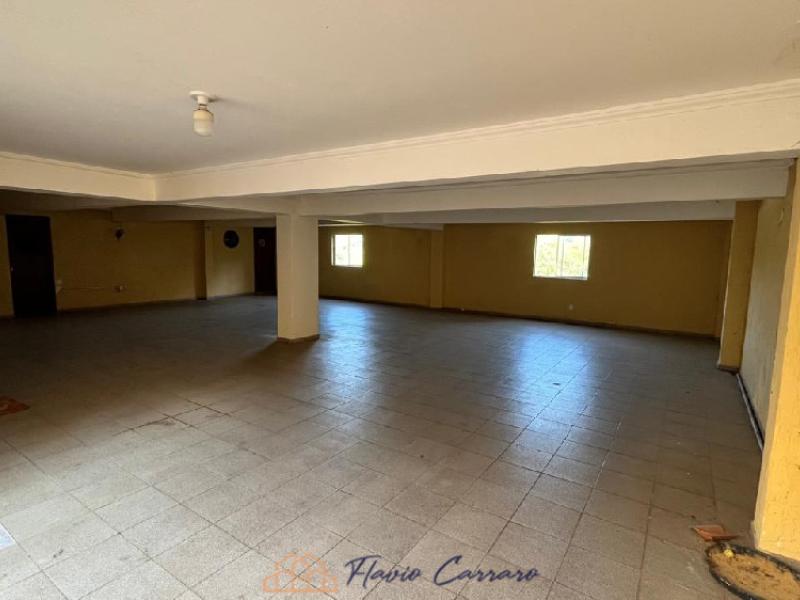 CASA PRÓXIMO AO CENTRO