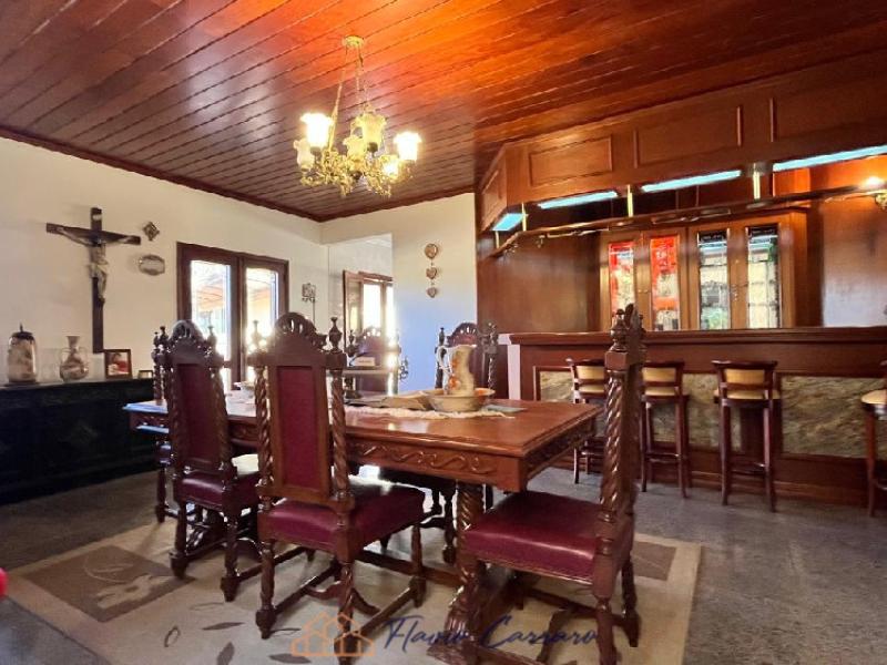 CASA PRÓXIMO AO CENTRO