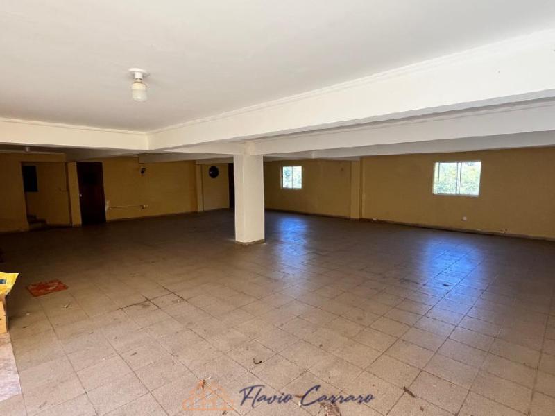 CASA PRÓXIMO AO CENTRO