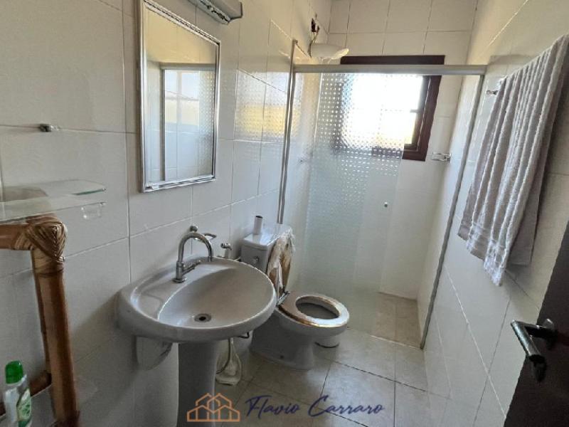 CASA PRÓXIMO AO CENTRO