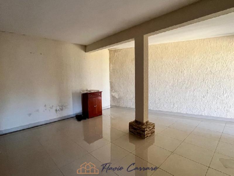 CASA PRÓXIMO AO CENTRO