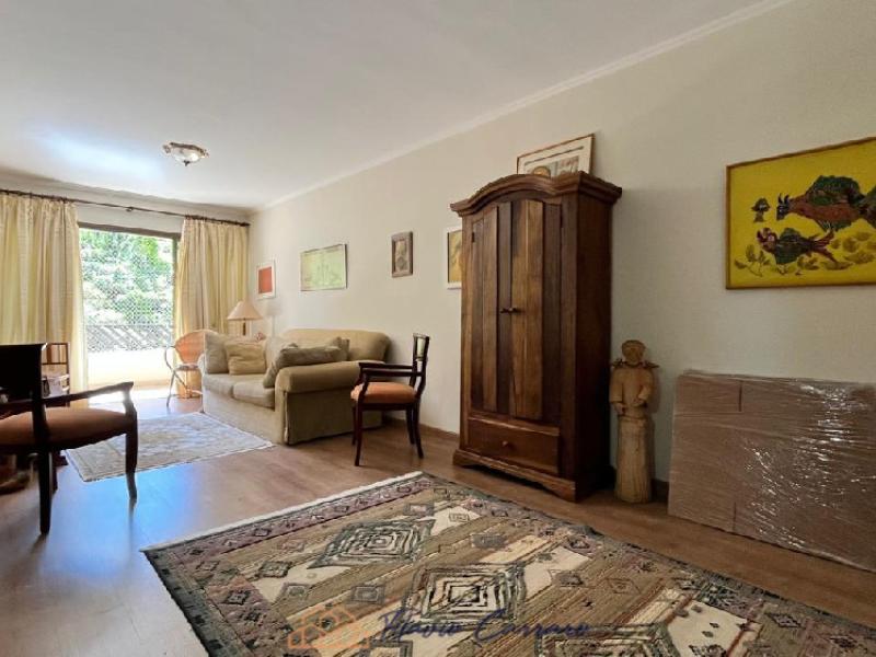 APARTAMENTO PRÓXIMO AO CENTRO