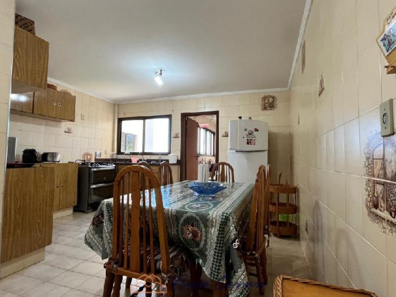 APARTAMENTO PRÓXIMO AO CENTRO